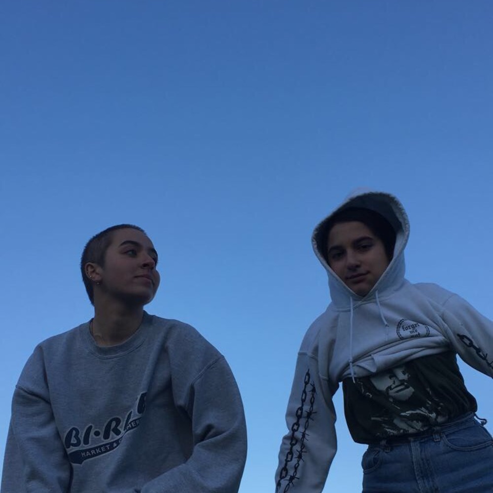 Meet your Posher, Nikou